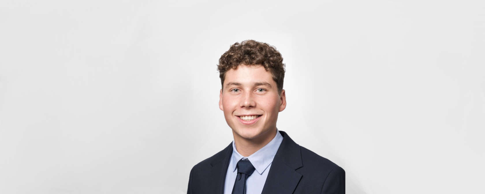 Dimitri Krenger: Junior Consultant