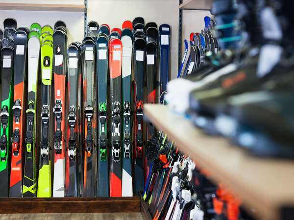 Entreprise familiale en station dans le domaine du sport de glisse et le VTT