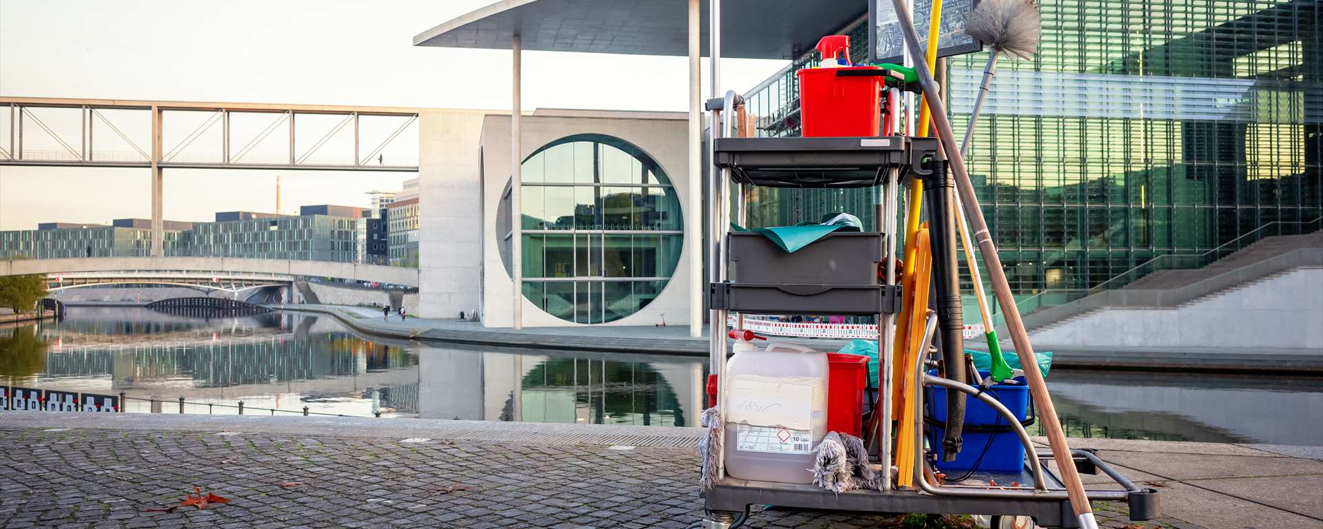 Familiäres Unternehmen im Bereich Gebäudeunterhalt zu verkaufen