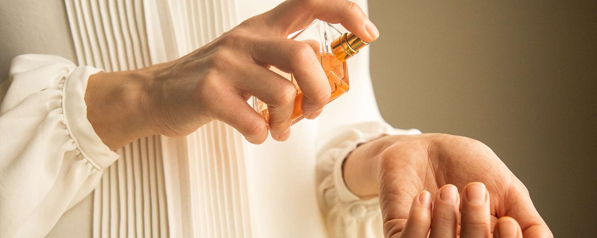 Handelsunternehmen mit eigenen Parfümerieprodukten 